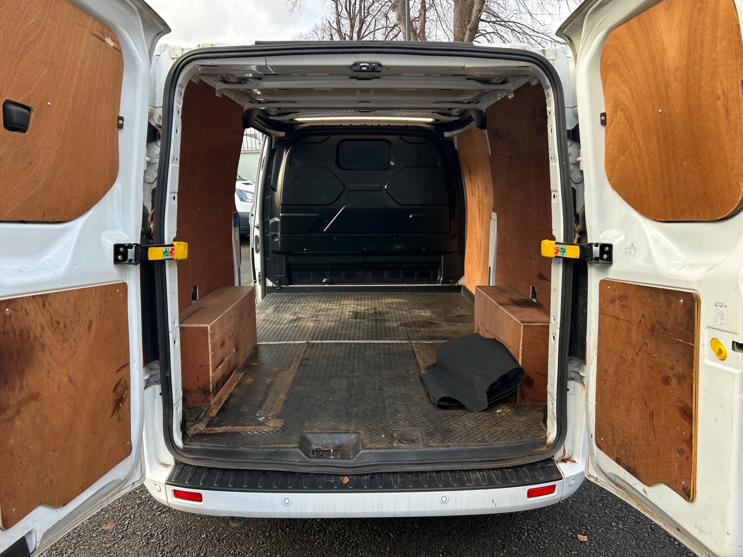 Used Ford Transit Custom 2022 for sale - 76945390: Photo 4