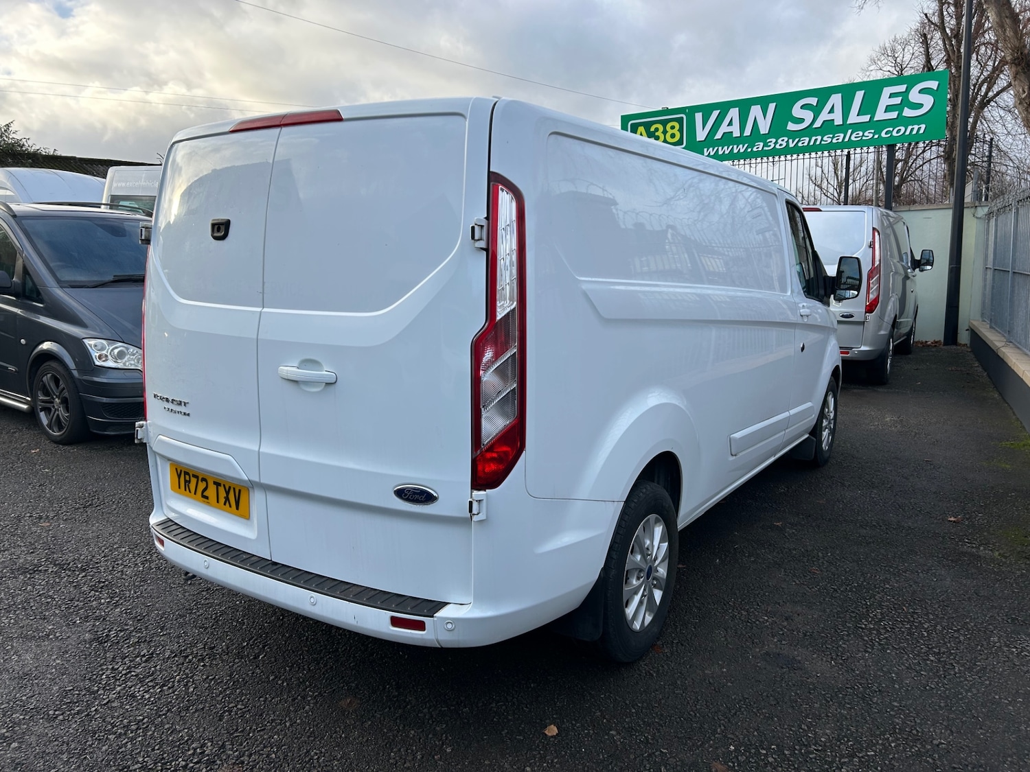 Used Ford Transit Custom 2022 for sale - 76945390: Photo 8