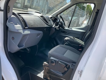 Used Ford Transit 2018 for sale - 77996984: Photo