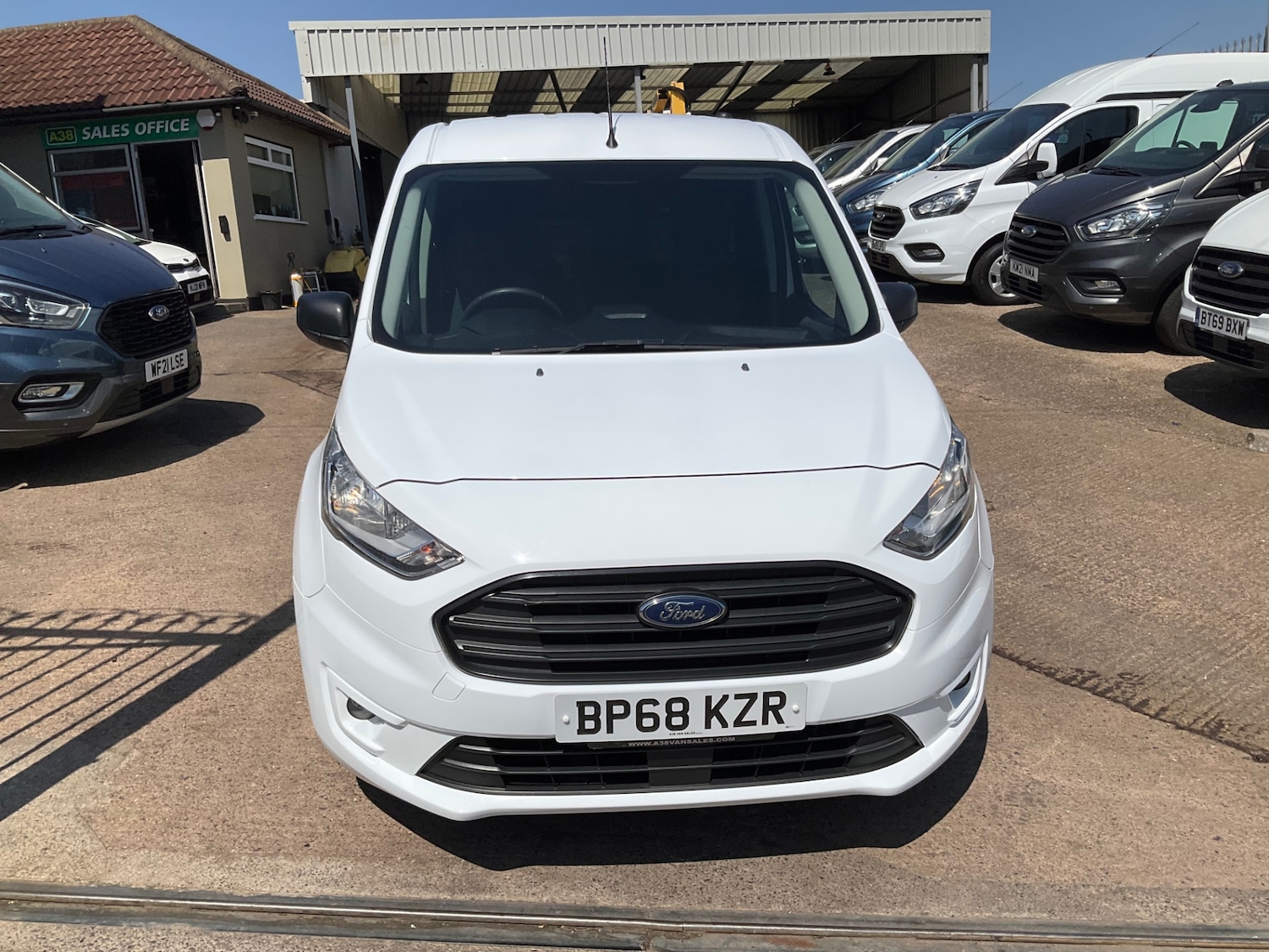 Used Ford Transit Connect 2019 for sale - 76829638: Photo 12