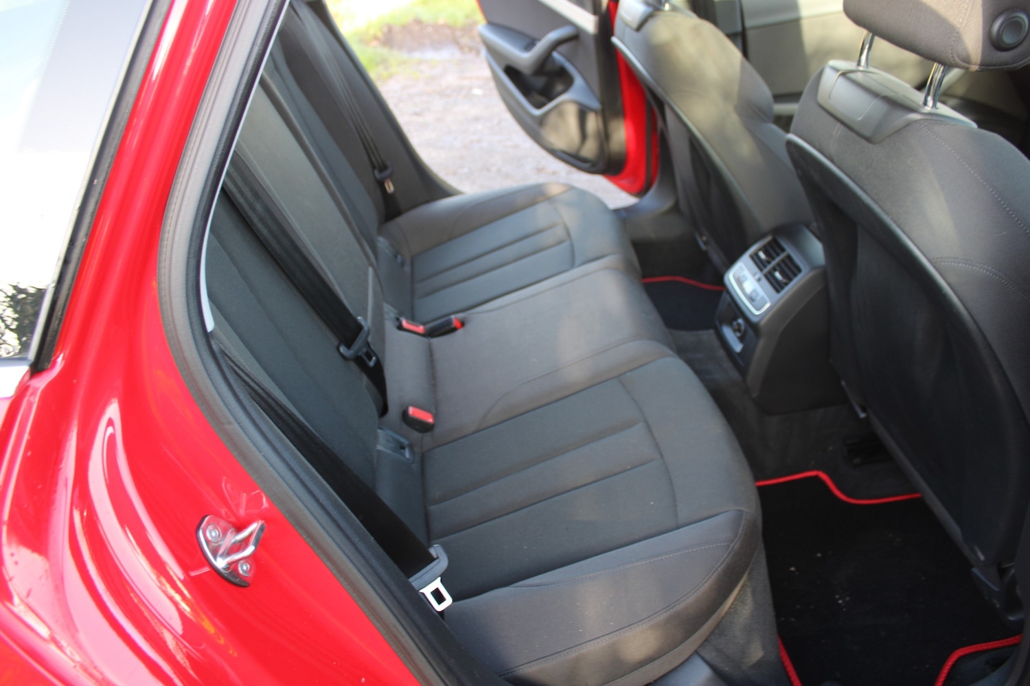 Used Audi A4 2017 for sale - 77907010: Photo 7