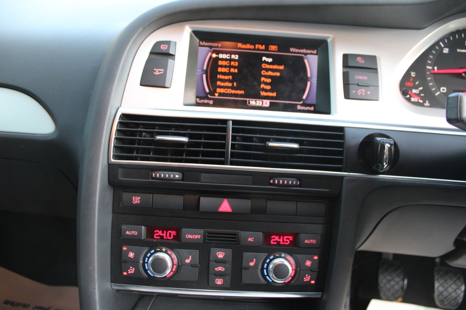 Used Audi A6 2010 for sale - 76419168: Photo 12