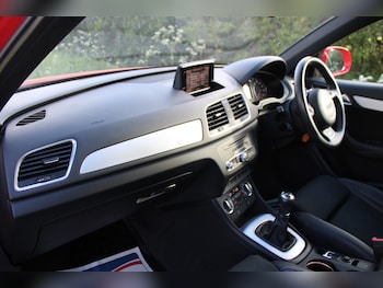 Used Audi Q3 2014 for sale - 78635574: Photo
