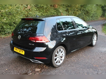Used Volkswagen Golf 2017 for sale - 75939842: Photo