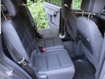 Used Volkswagen Touran 2013 for sale - 74688237: Photo