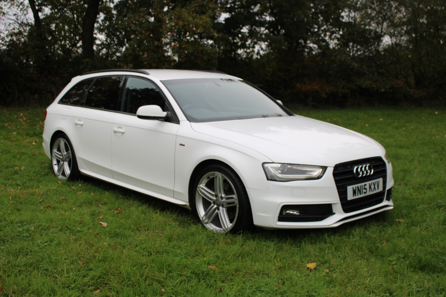 Used Audi A4 2015 for sale - 76294383: Photo 1