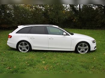 Used Audi A4 2015 for sale - 76294383: Photo