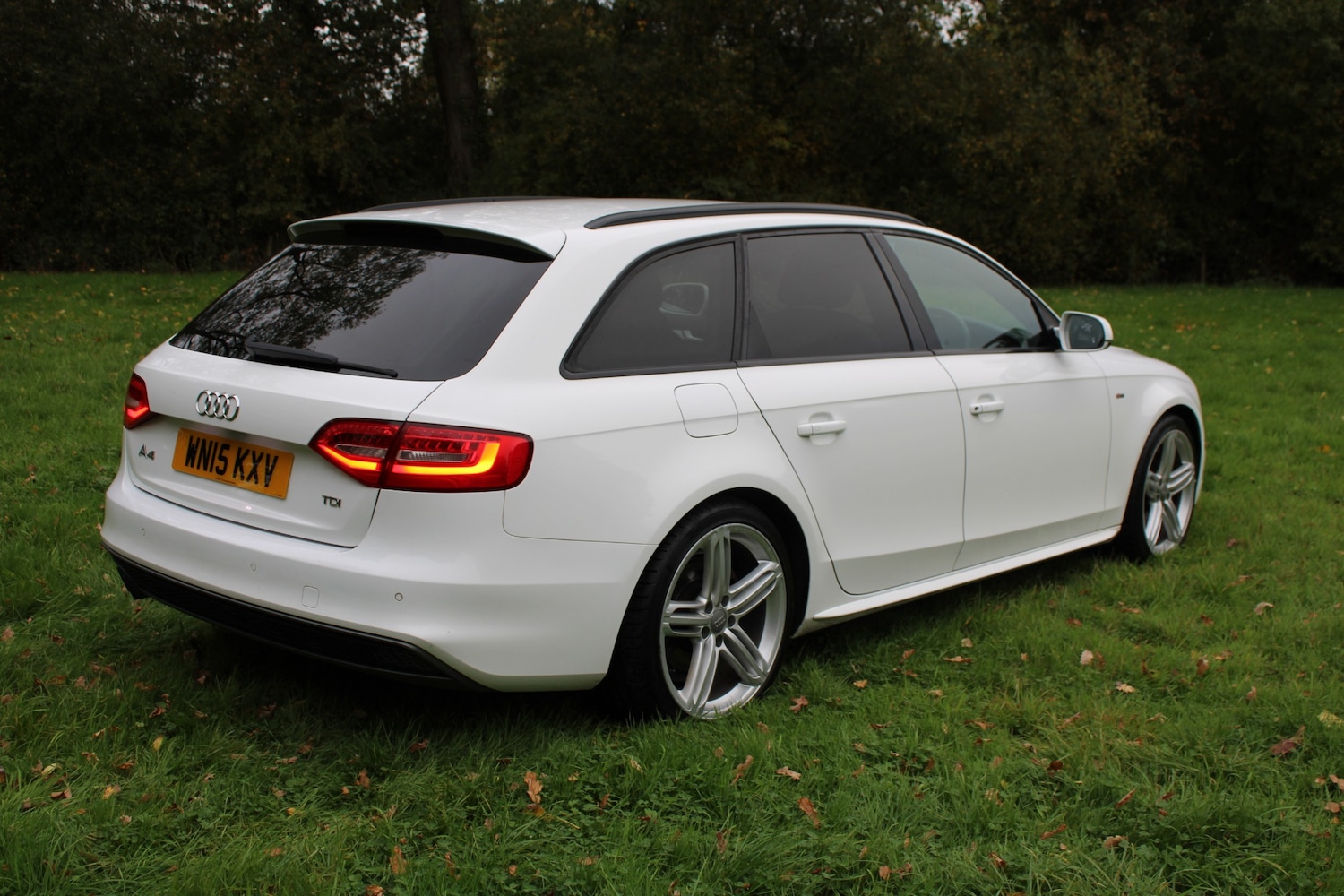 Used Audi A4 2015 for sale - 76294383: Photo 3