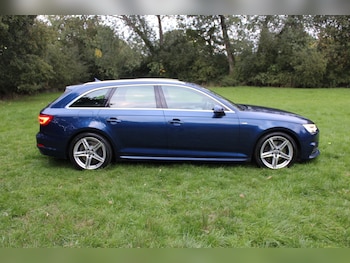 Used Audi A4 Avant 2016 for sale - 76094066: Photo