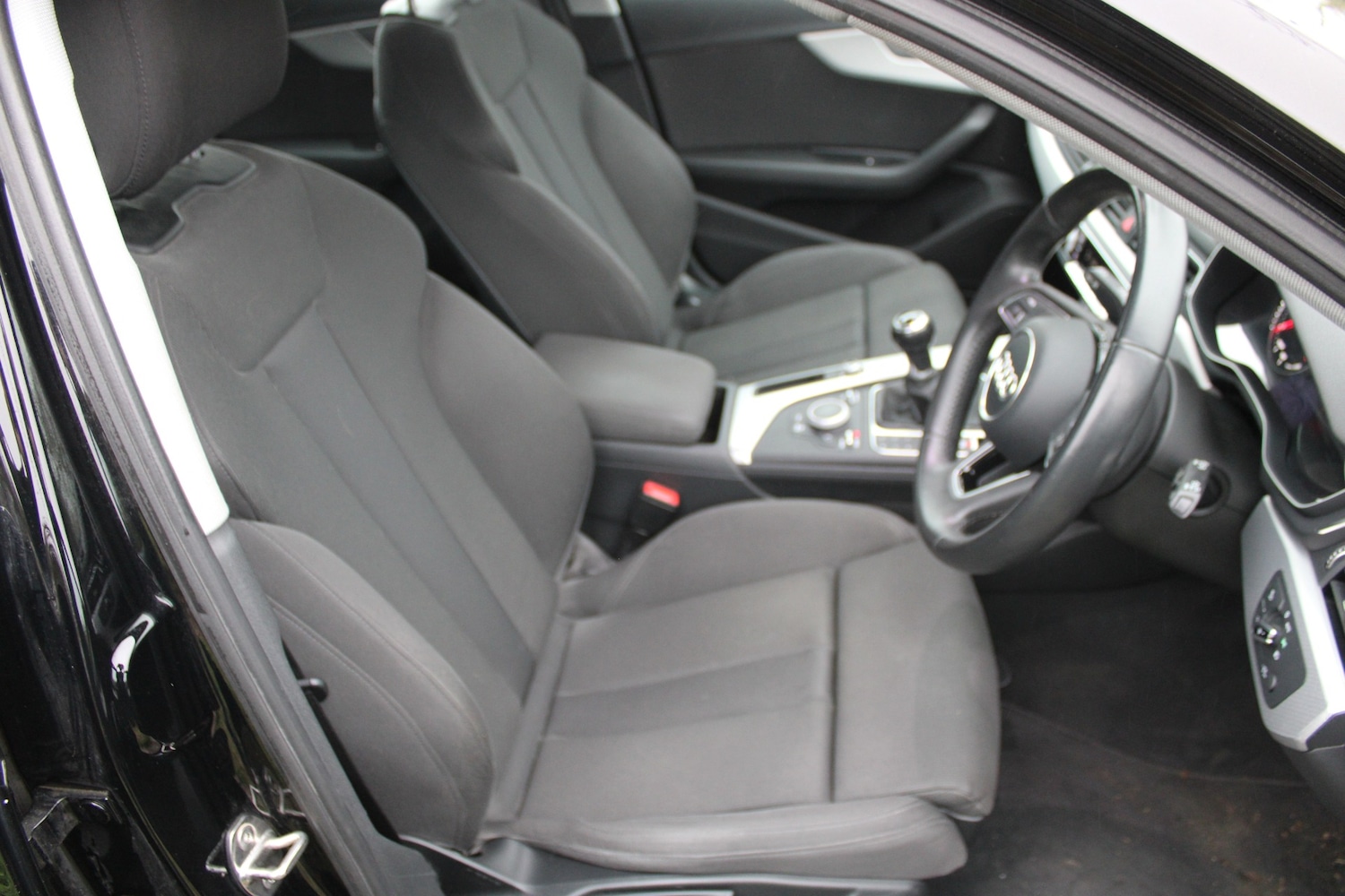 Used Audi A4 2017 for sale - 77798883: Photo 10