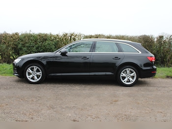 Used Audi A4 2017 for sale - 77798883: Photo