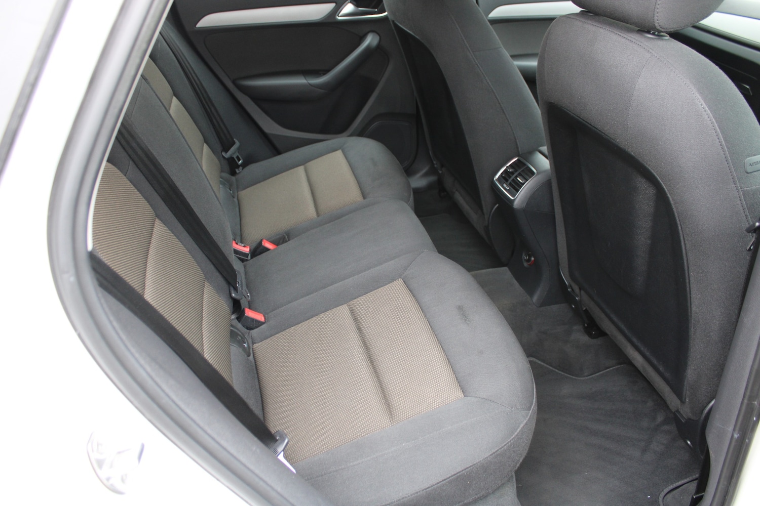 Used Audi Q3 2014 for sale - 77793289: Photo 6