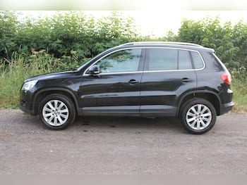 Used Volkswagen Tiguan 2010 for sale - 79687803: Photo