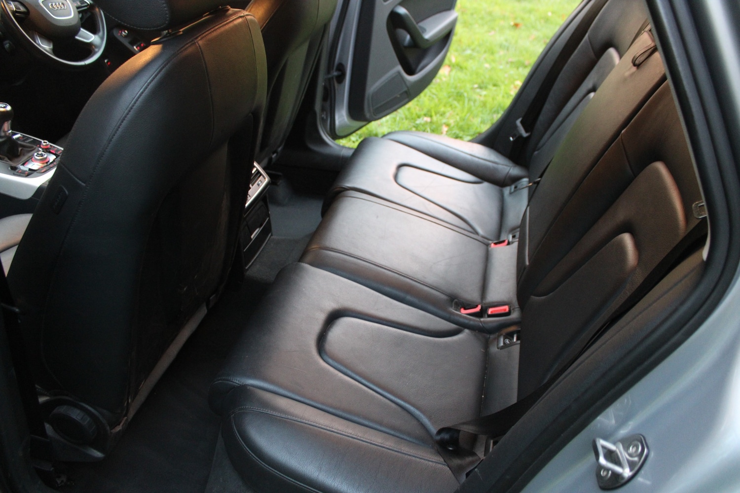 Used Audi A4 2014 for sale - 76387519: Photo 5