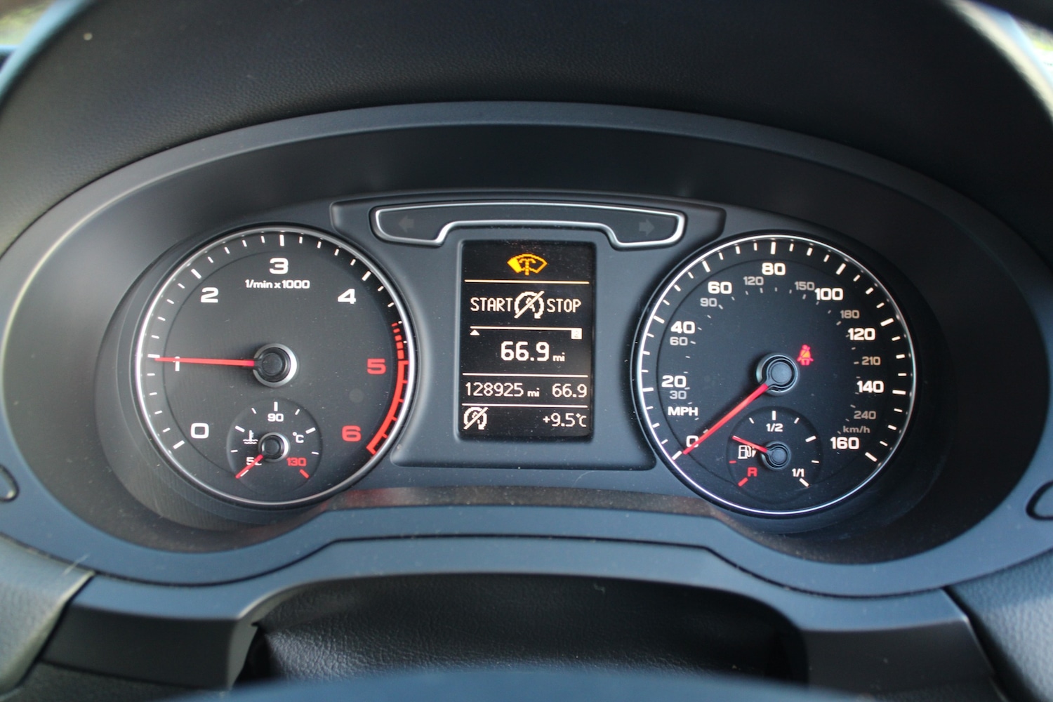 Used Audi Q3 2012 for sale - 77536408: Photo 11