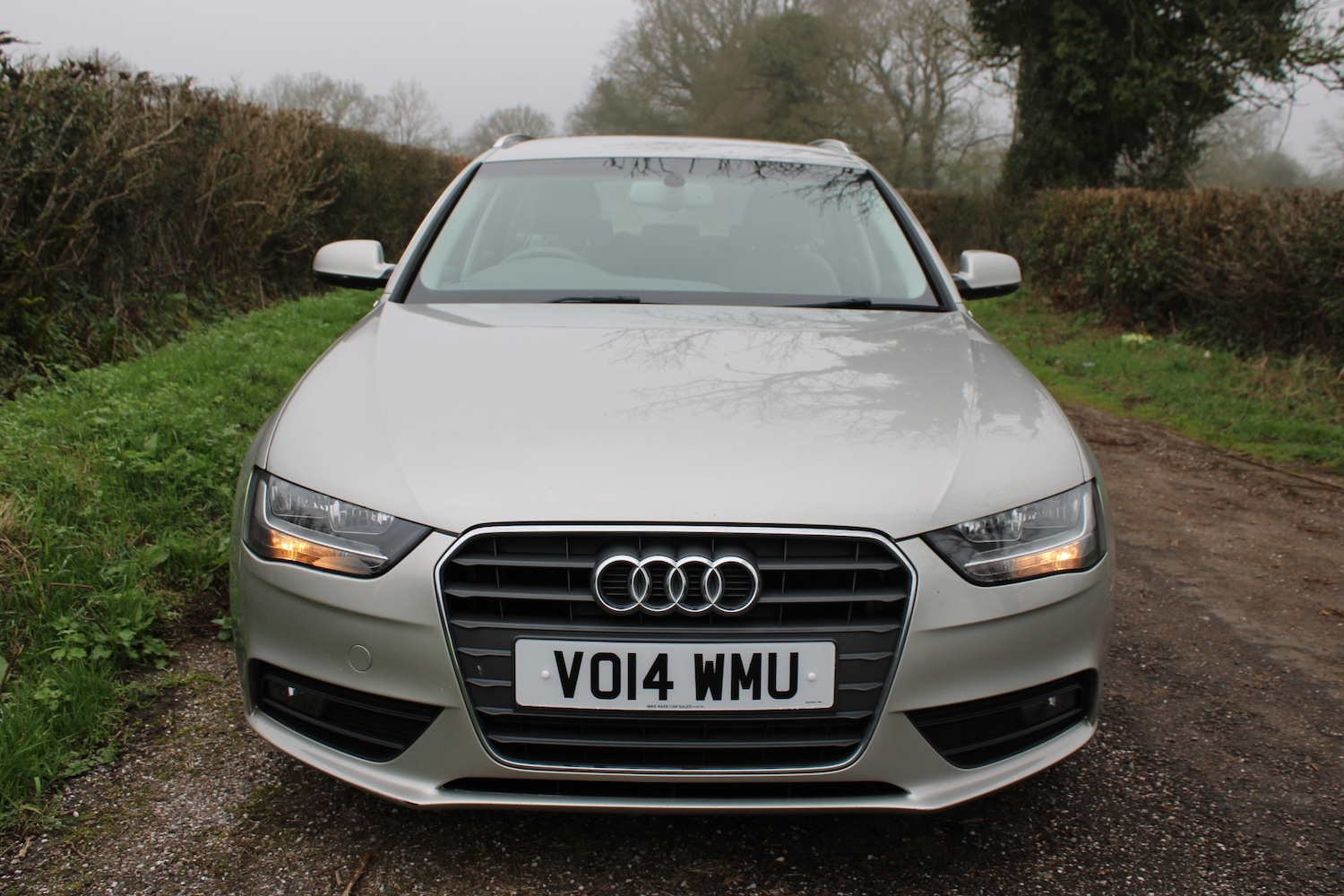 Used Audi A4 2014 for sale - 77891853: Photo 2