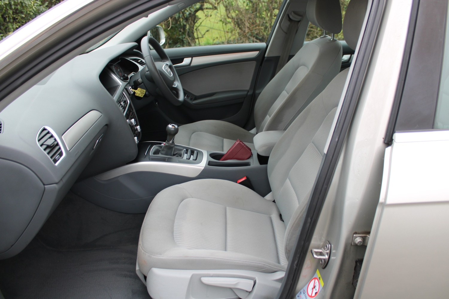 Used Audi A4 2014 for sale - 77891853: Photo 5