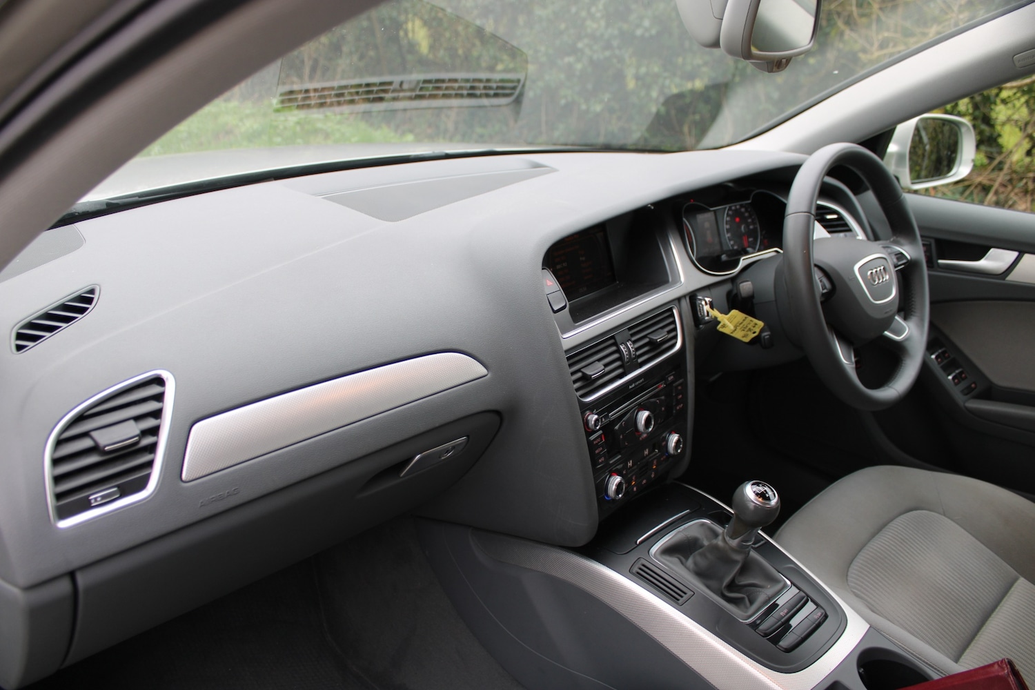 Used Audi A4 2014 for sale - 77891853: Photo 8