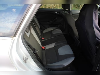 Used Ford Focus 2012 for sale - 77793109: Photo