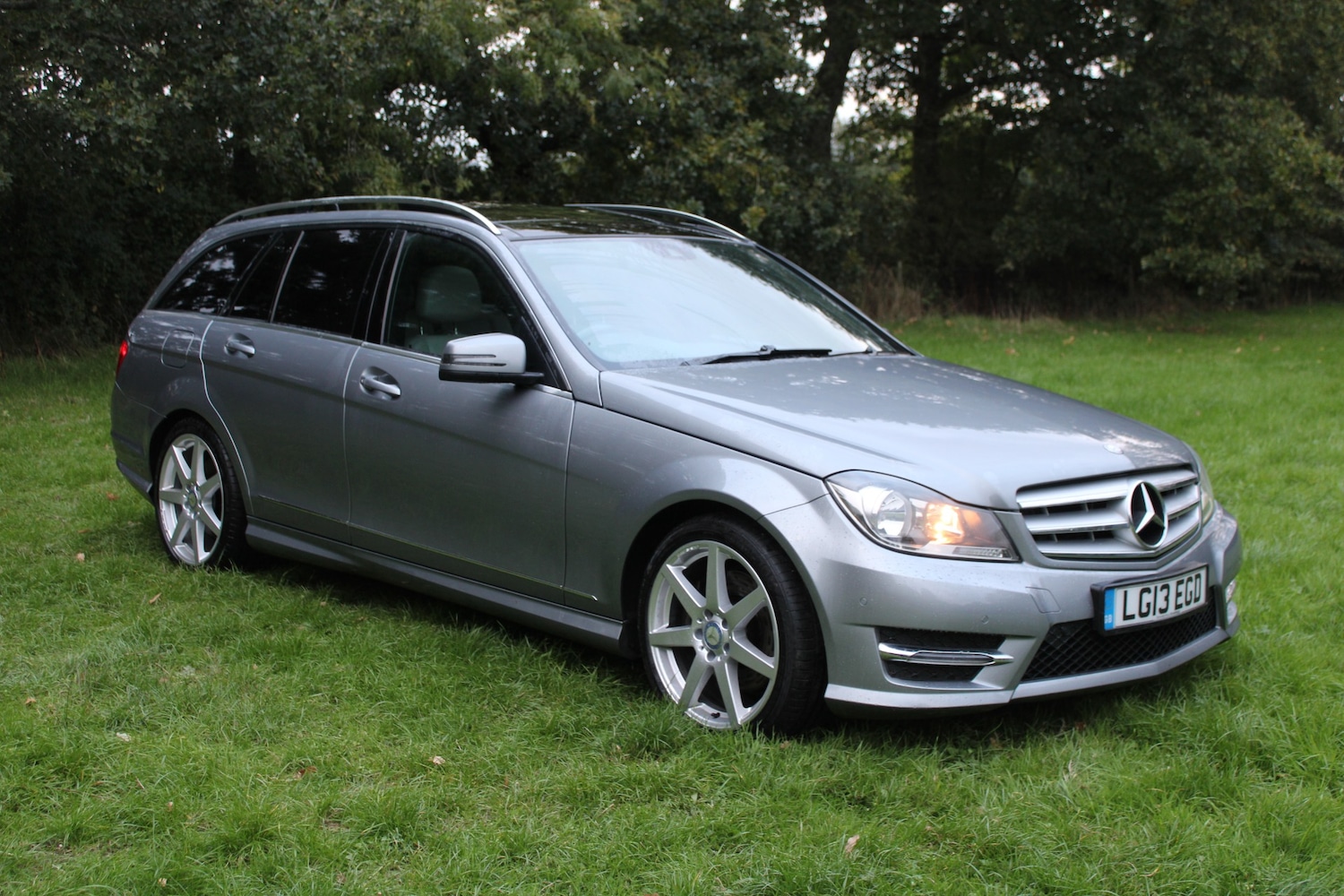 Used Mercedes-Benz C Class 2013 for sale - 76521252: Photo 1