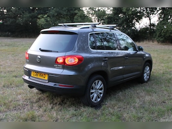 Used Volkswagen Tiguan 2011 for sale - 75599899: Photo
