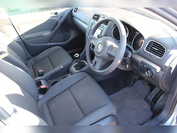 Used Volkswagen Golf 2011 for sale - 77083494: Photo