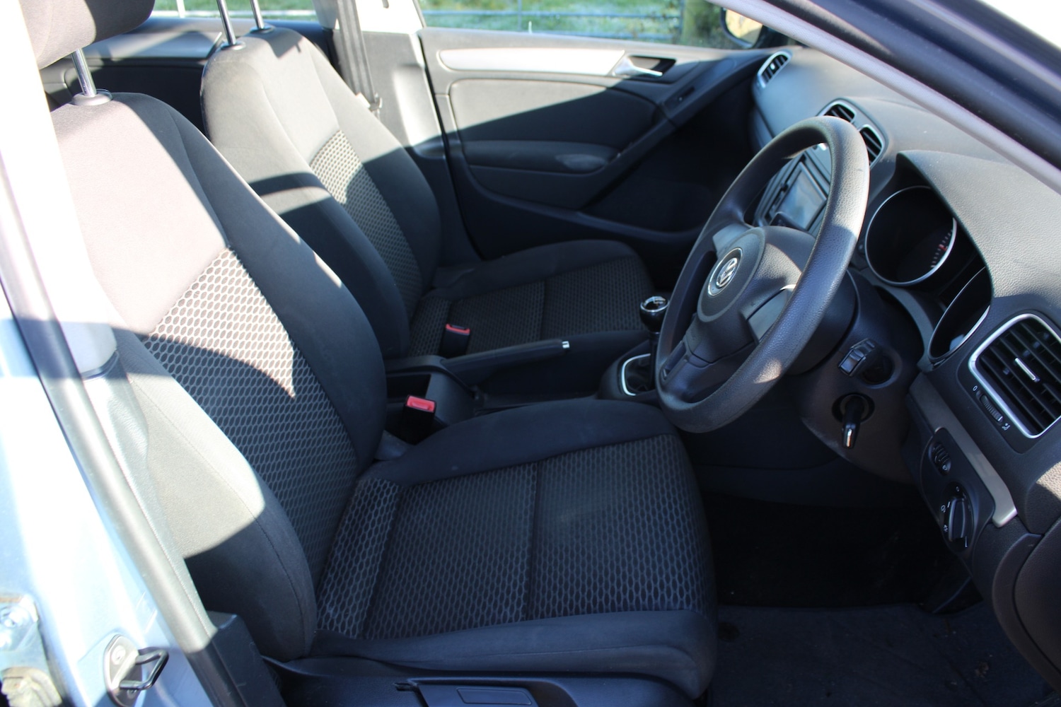 Used Volkswagen Golf 2011 for sale - 77083494: Photo 9