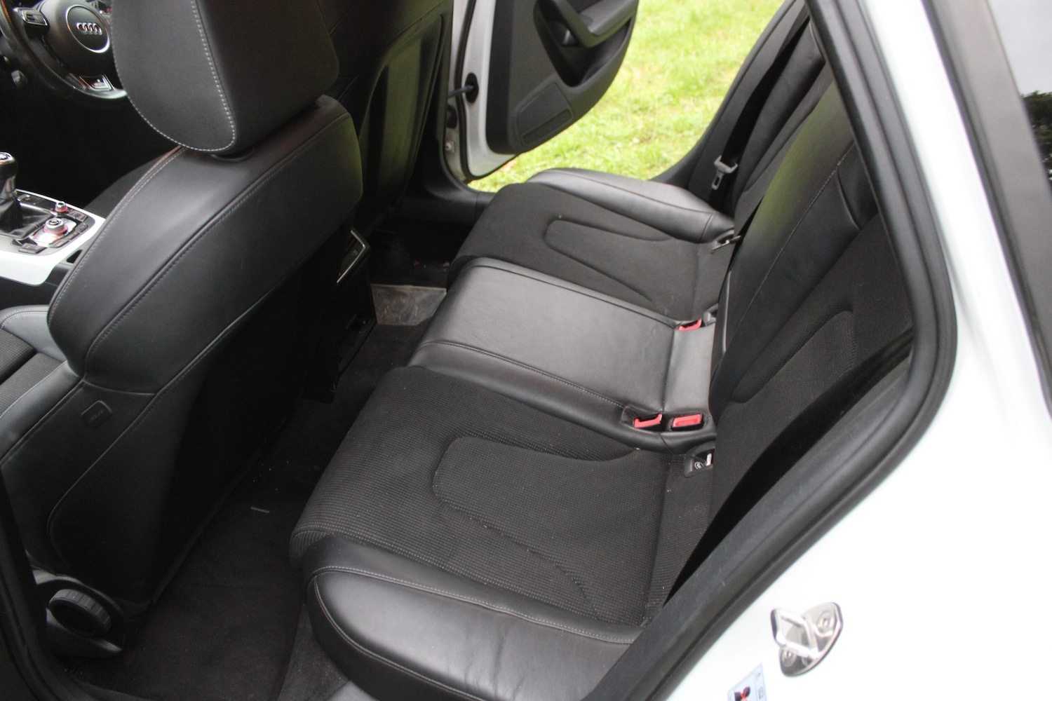 Used Audi A4 2015 for sale - 76347442: Photo 6