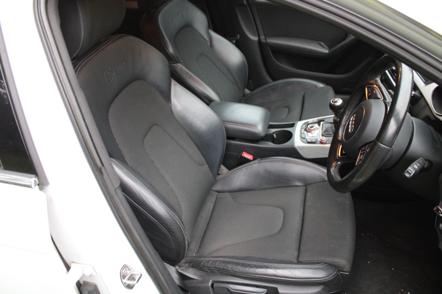 Used Audi A4 2015 for sale - 76347442: Photo 7