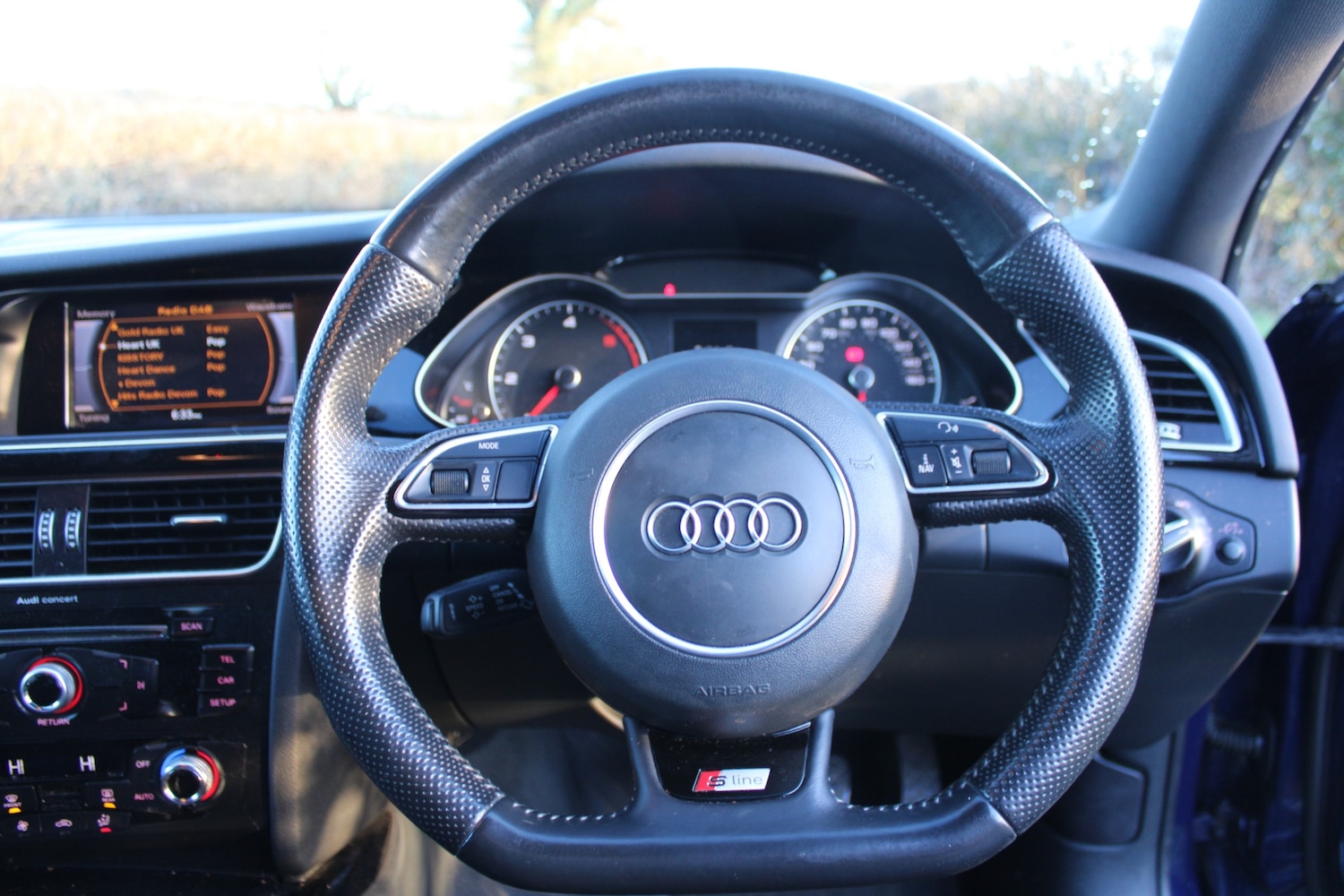 Used Audi A4 2014 for sale - 77896046: Photo 11