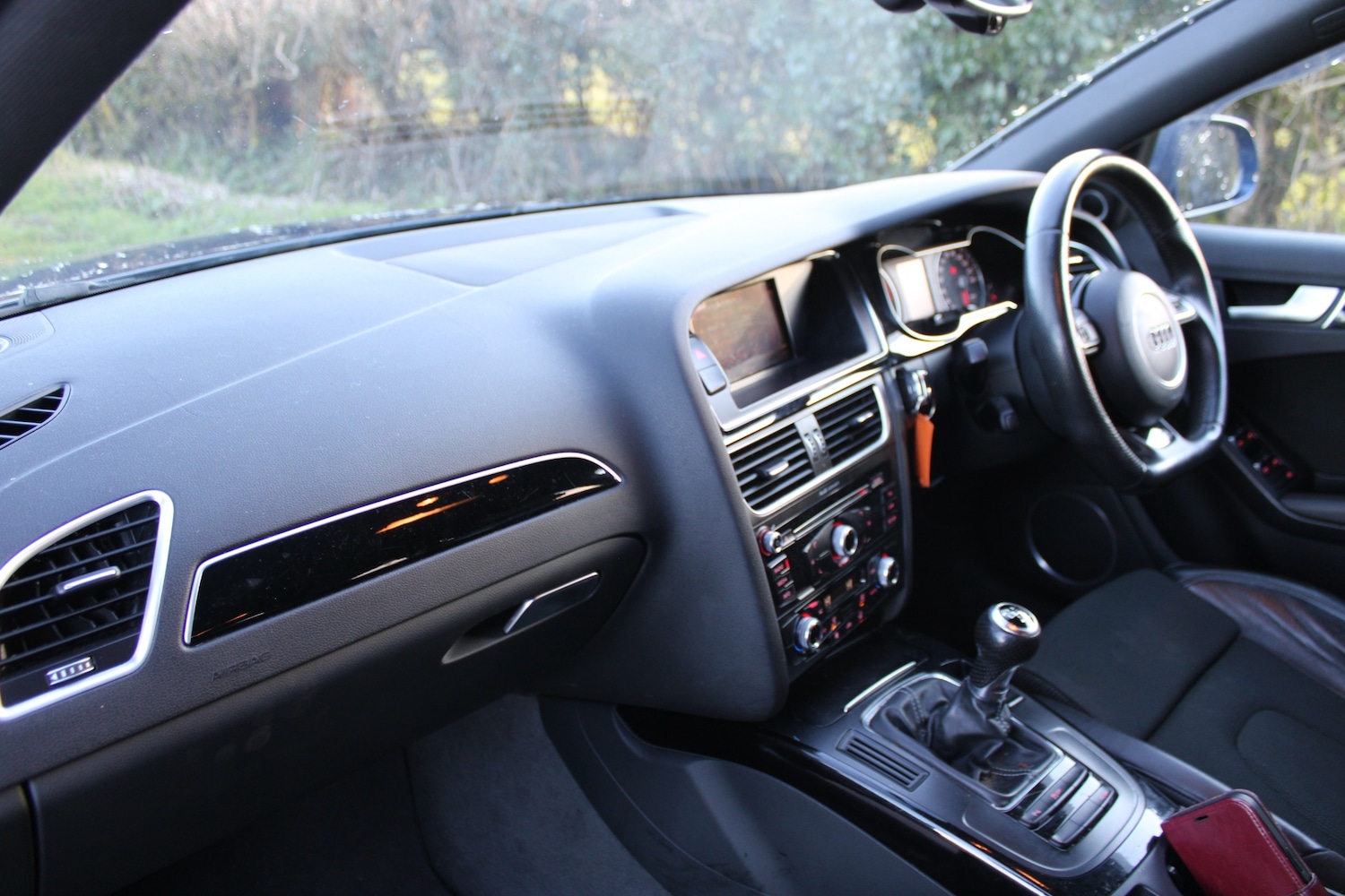 Used Audi A4 2014 for sale - 77896046: Photo 4