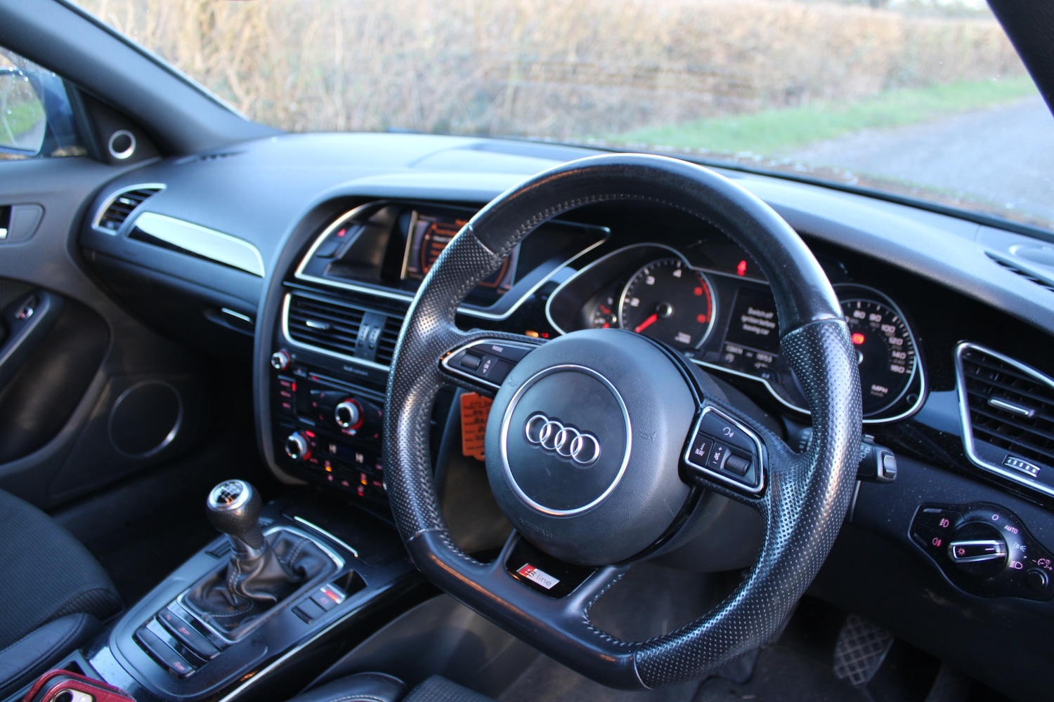 Used Audi A4 2014 for sale - 77896046: Photo 8