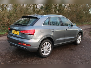 Used Audi Q3 2012 for sale - 77008888: Photo