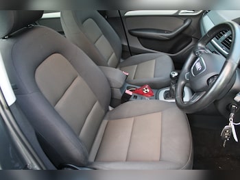 Used Audi Q3 2012 for sale - 77008888: Photo