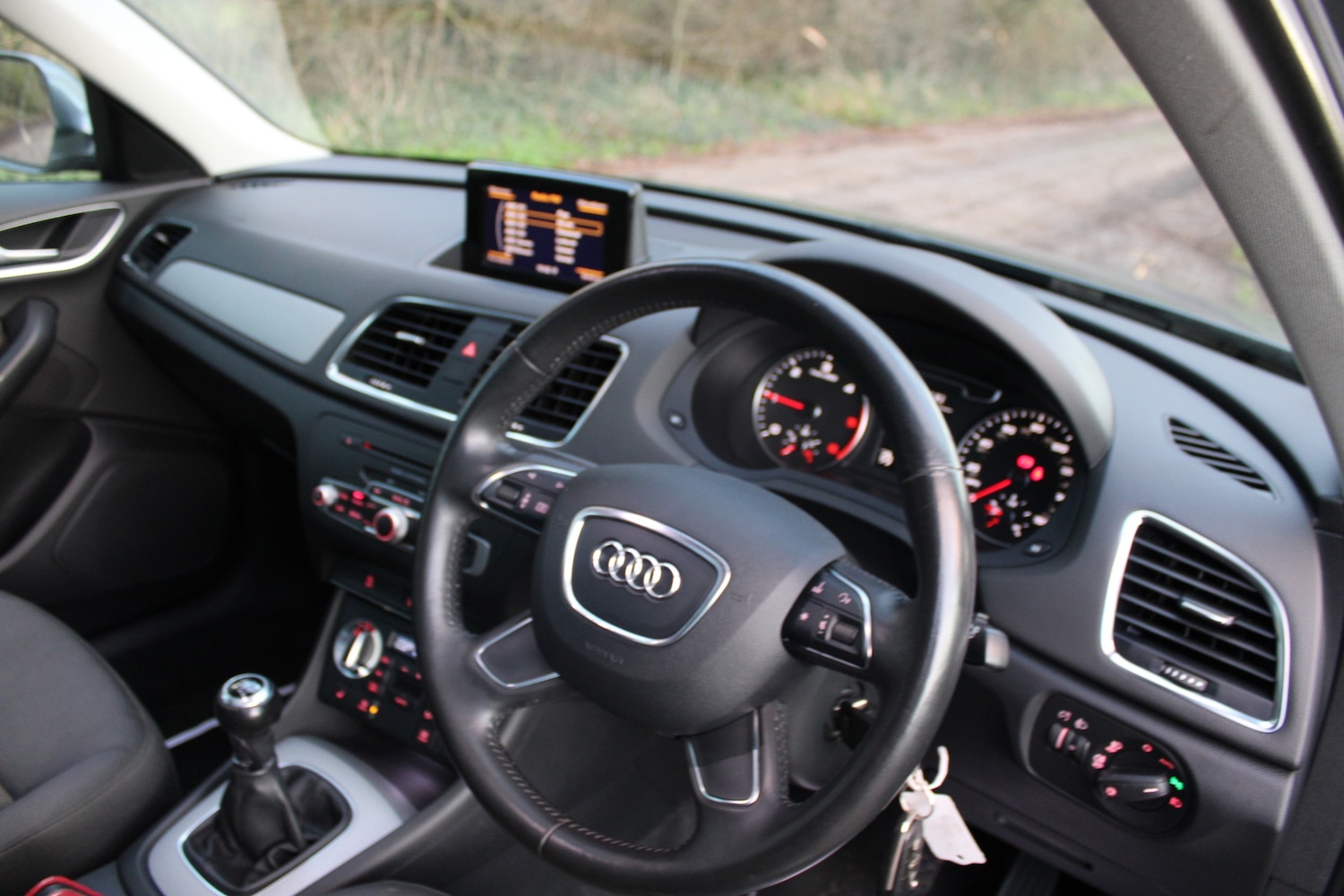 Used Audi Q3 2012 for sale - 77008888: Photo 6