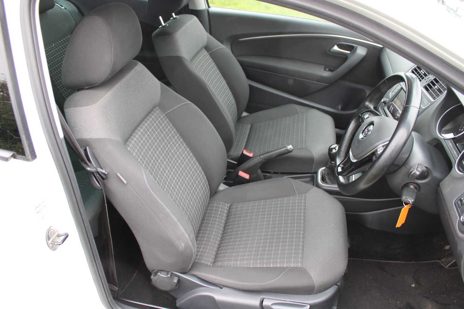 Used Volkswagen Polo 2016 for sale - 78057509: Photo 7