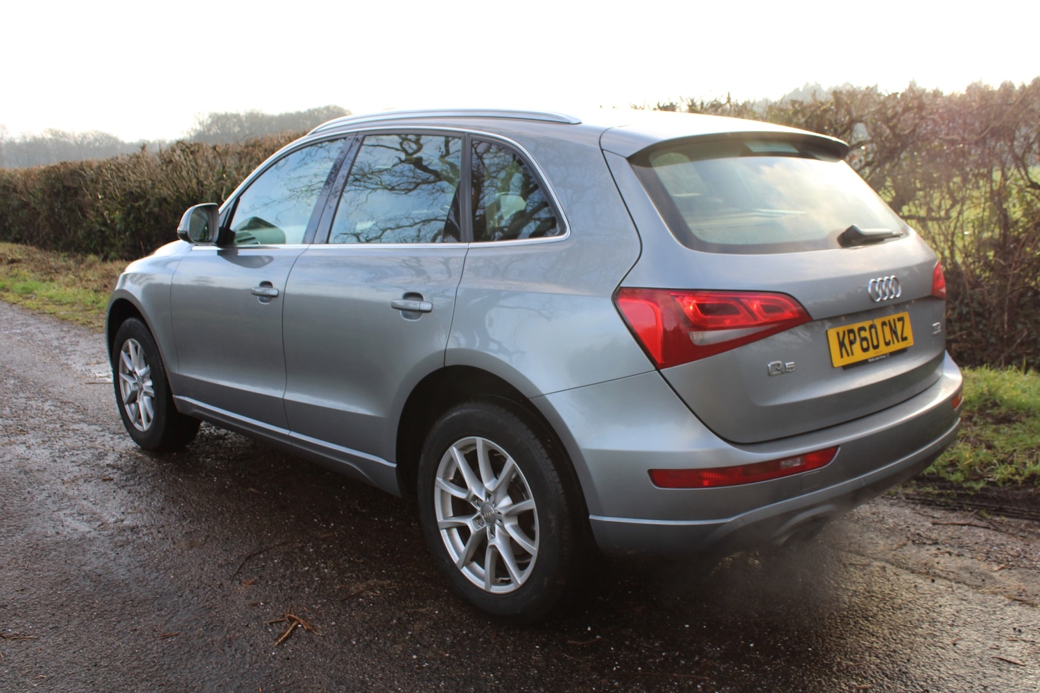Used Audi Q5 2010 for sale - 77330317: Photo 4