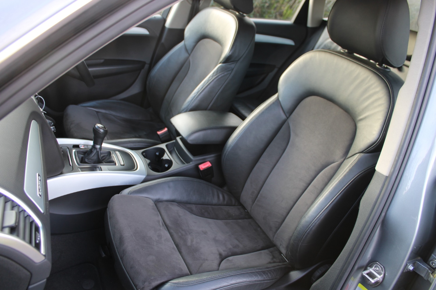 Used Audi Q5 2010 for sale - 77330317: Photo 6