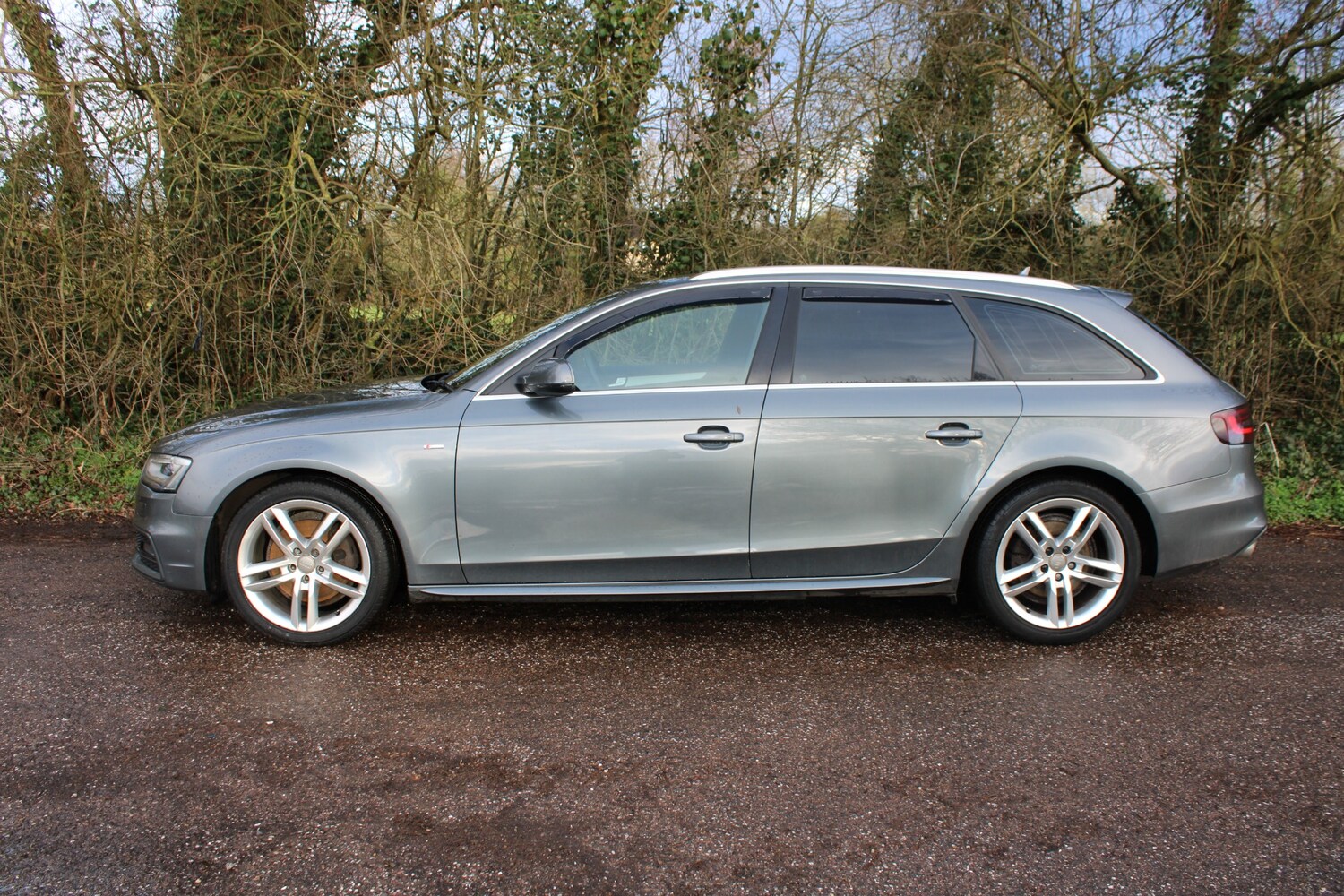 Used Audi A4 2015 for sale - 77400385: Photo 25