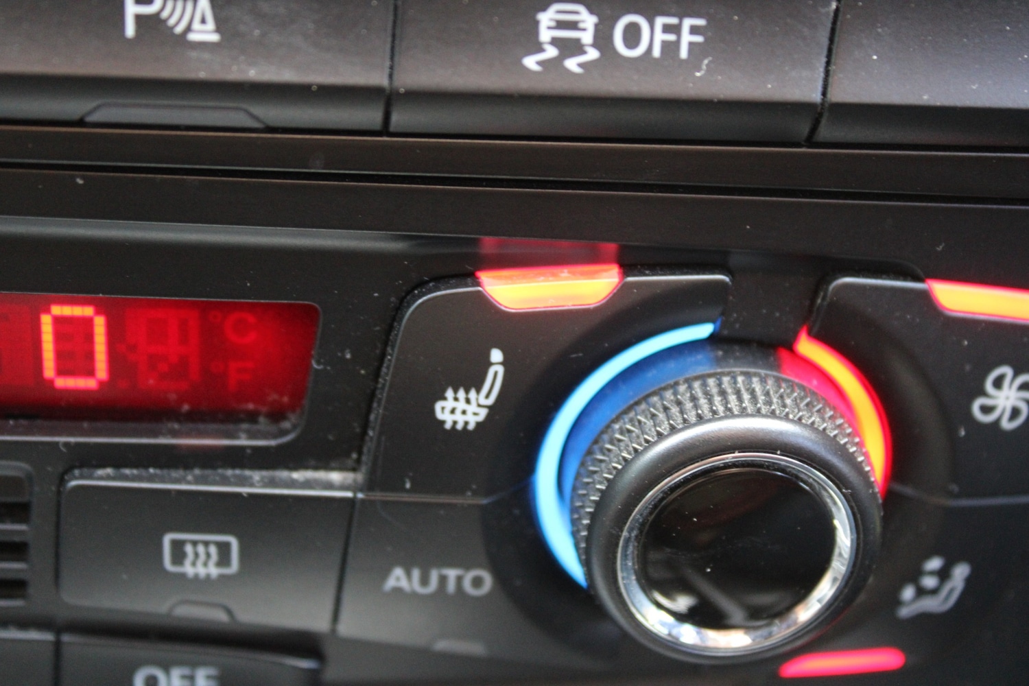 Used Audi A4 2012 for sale - 76348161: Photo 13