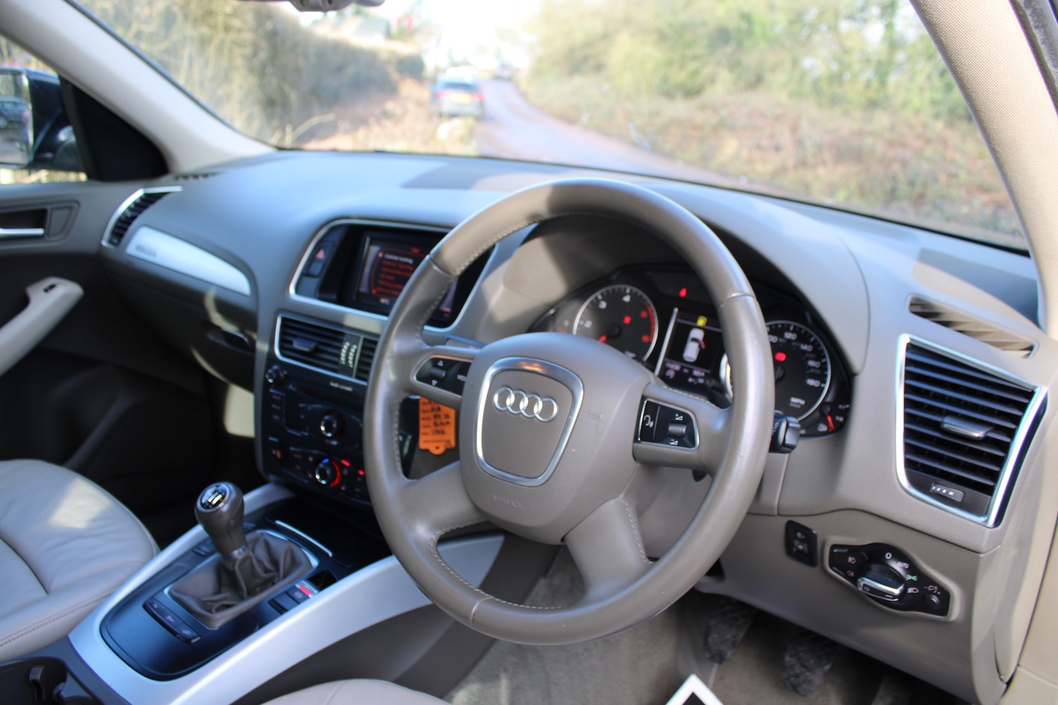 Used Audi Q5 2010 for sale - 77330307: Photo 6
