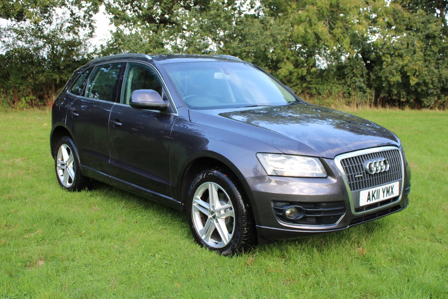 Used Audi Q5 2011 for sale - 76282548: Photo 1