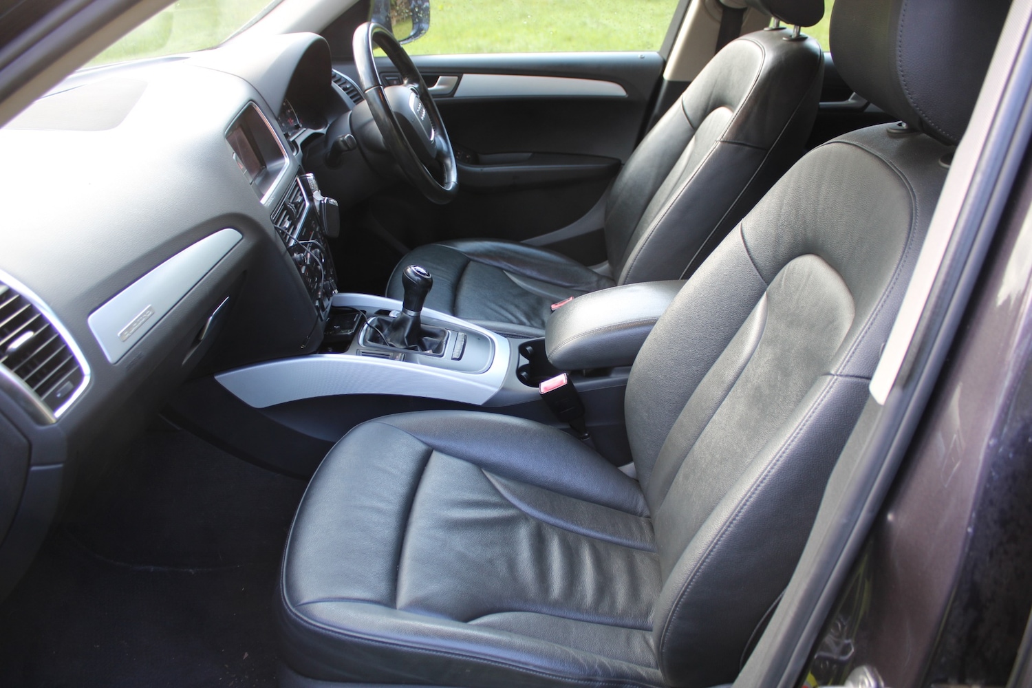Used Audi Q5 2011 for sale - 76282548: Photo 4