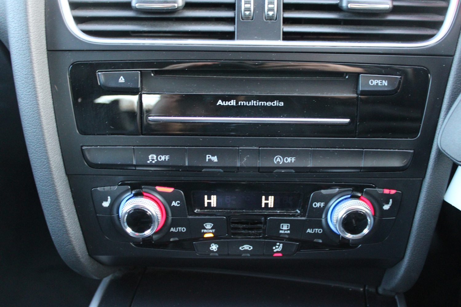 Used Audi A4 Allroad 2014 for sale - 77057130: Photo 11