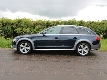 Used Audi A4 Allroad 2010 for sale - 78635557: Photo