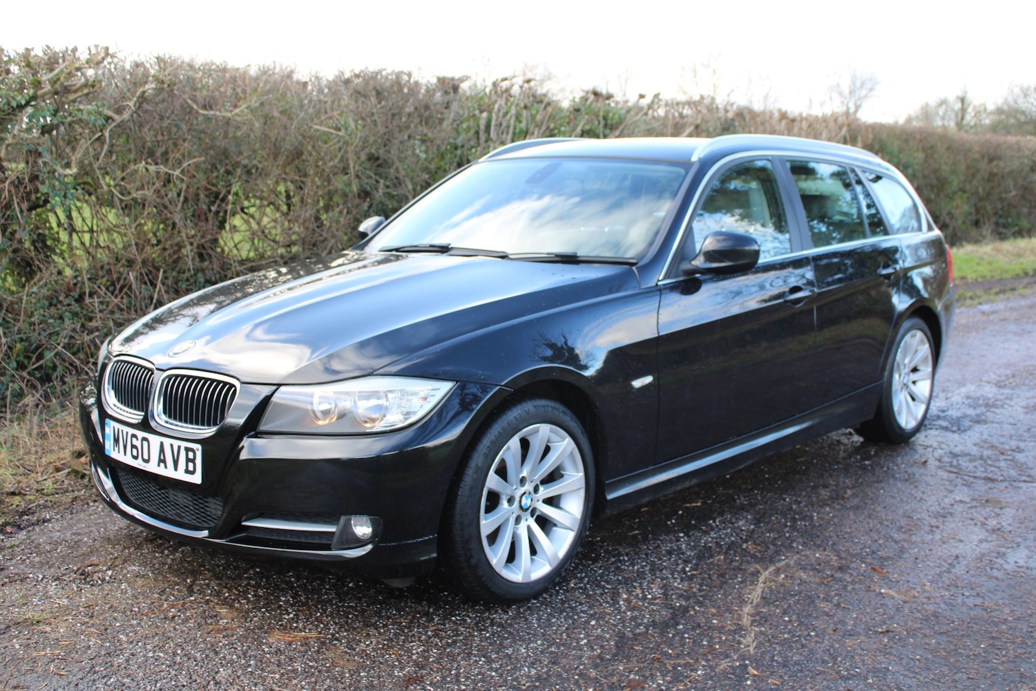 Used BMW 3 Series 2010 for sale - 77385634: Photo 1