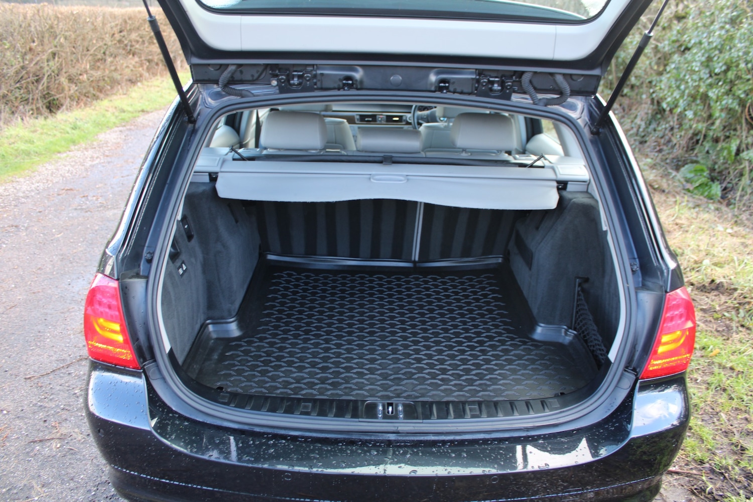 Used BMW 3 Series 2010 for sale - 77385634: Photo 17