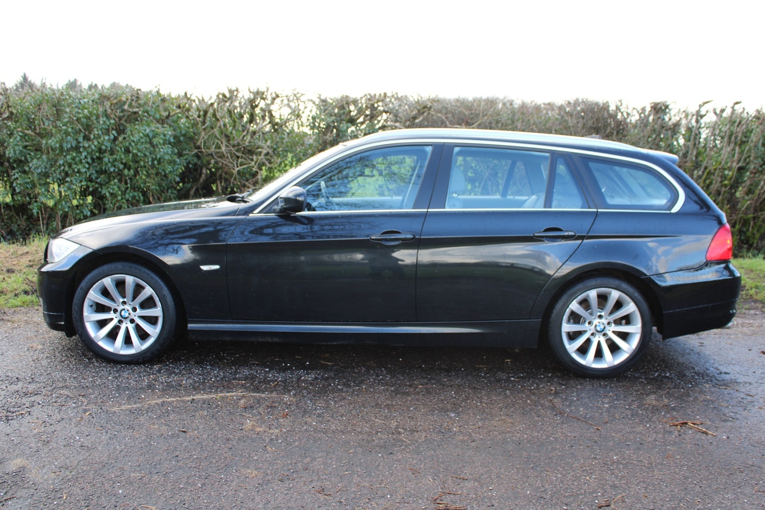 Used BMW 3 Series 2010 for sale - 77385634: Photo 3