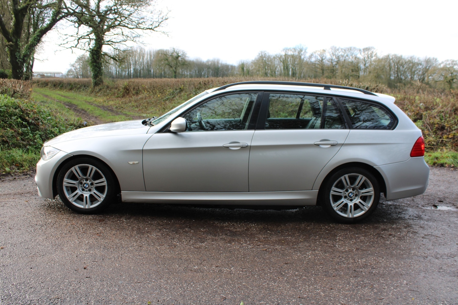 Used BMW 3 Series 2010 for sale - 77057127: Photo 20