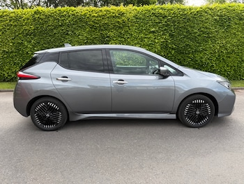 Used Nissan Leaf 2022 for sale - 79125220: Photo
